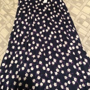 Pleated floral midi skirt